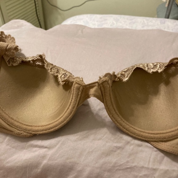 New without tags, natori private luxuries 32 a lined Demi bra - Picture 4 of 5